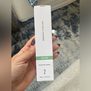 Rodan + Fields Soothe Sensitive Skin Treatment